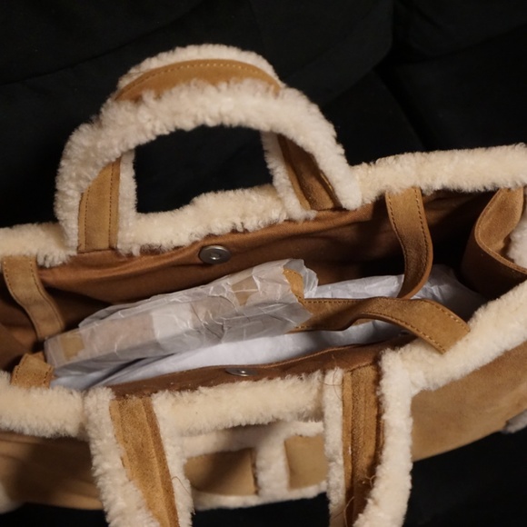 Telfar X UGG - Picture 4 of 4